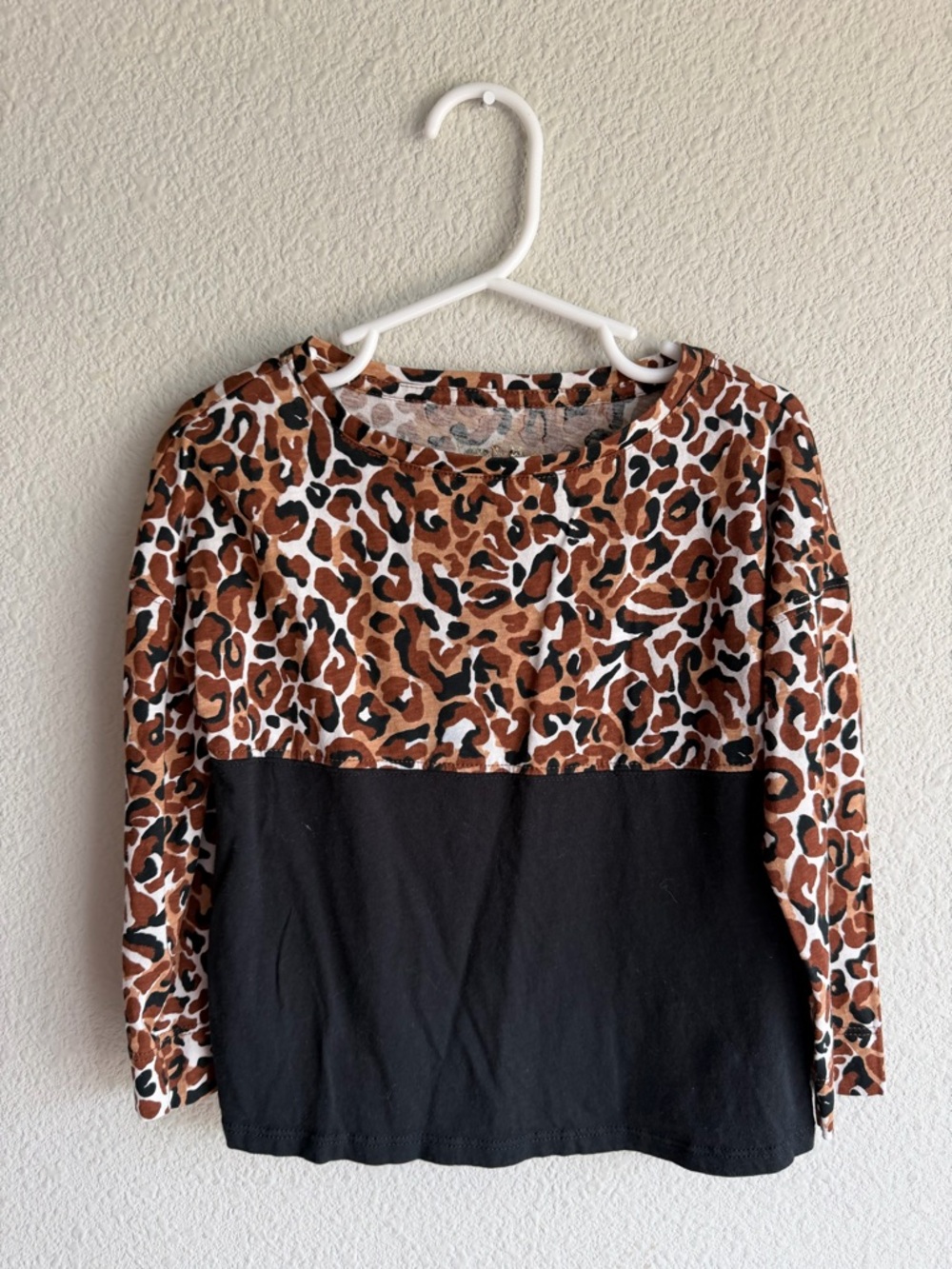 Lilly Pulitzer Girls Long Sleeve Leopard Print Top in Brown, Black, White